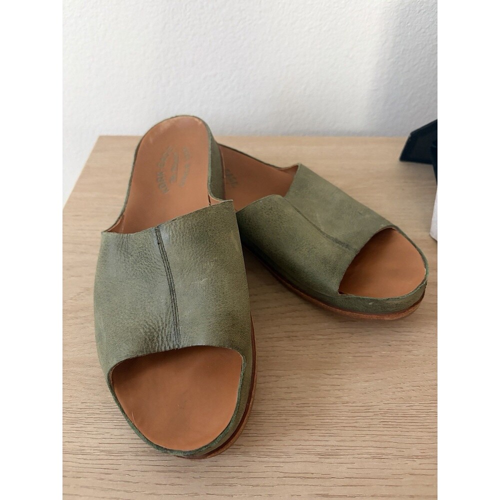 Kork Ease Tutsi Sandals Olive Green Leather Women’s Size 10 Slip Ons Slides Cork - Picture 1 of 6